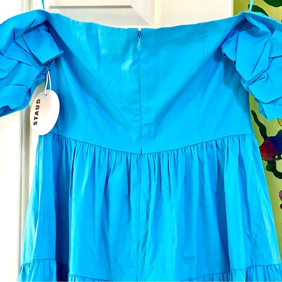 🌺🎉HP🎉🌺 NWT Staud Elio Off-The-Shoulder Midi Dress Bright Blue - Picture 14 of 16